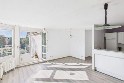 Wohn-und Essbereich - 2 Zimmer Etagenwohnung zum Kaufen in Stuttgart / Münster