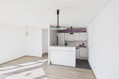 Wohn-und Essbereich - Etagenwohnung mit 50,60 m&sup2; in Stuttgart / Münster zum Kaufen