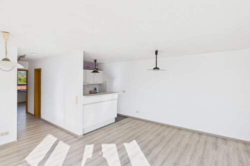 Wohn-und Essbereich - 