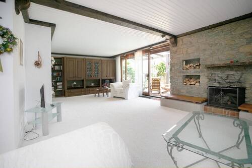 Wohnbereich mit Terrassenzugang (II) - 4 Zimmer Bungalow in Rüsselsheim am Main