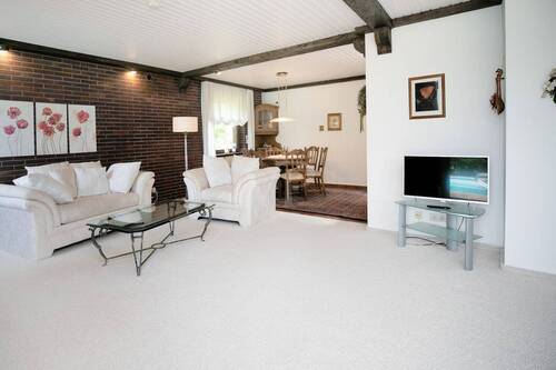 Wohn-/Essbereich - Bungalow mit 137,00 m² in Rüsselsheim am Main zum Kaufen