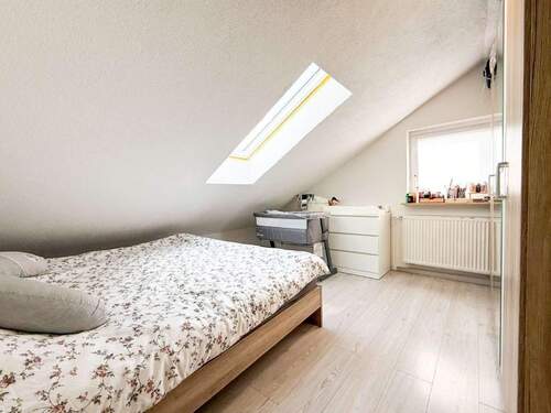 Schlafzimmer DG - 