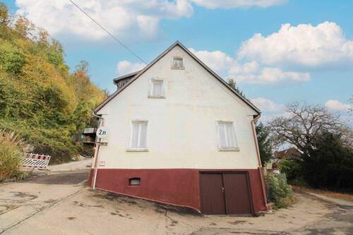Garage - 6 Zimmer Einfamilienhaus in Schwäbisch Gmünd