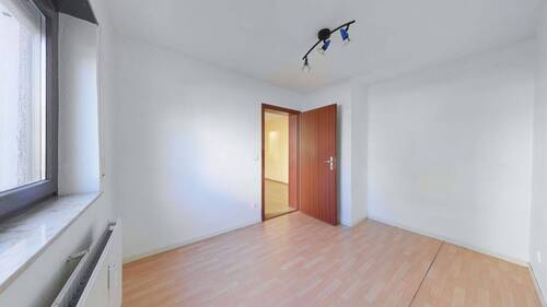 Schlafzimmer - 2 Zimmer Etagenwohnung zum Kaufen in Weinheim