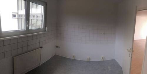 Küche mit Fenster - 