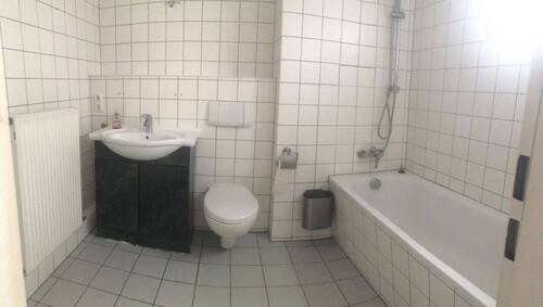Bad mit Fenster - 
