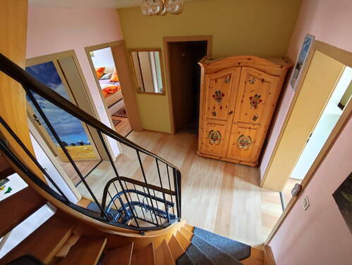 1. Stock - 5 Zimmer Reihenmittelhaus zum Kaufen in Waldsassen