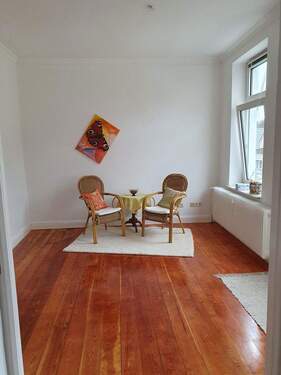 Bild 1 - Charmante Altbauwohnung am Meer
