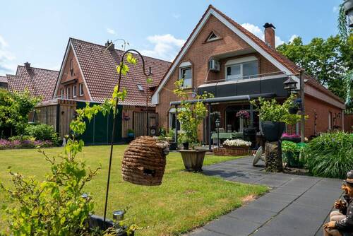 Garten - 6 Zimmer Einfamilienhaus zum Kaufen in Neuenhaus / Veldhausen