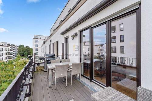 Luxusbalkon-Genuss - 3 Zimmer Etagenwohnung in Köln / Marienburg
