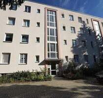 Hauptstadtmakler-Bezugsfreie Wohnung mit Einbauküche in Top Lage - Berlin Spandau