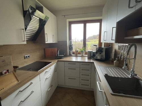 Die Küche - Doppelhaushälfte mit 115,00 m&sup2; in Kaltental zum Kaufen