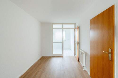 Flur Bild 2 - 3 Zimmer Etagenwohnung in Radebeul