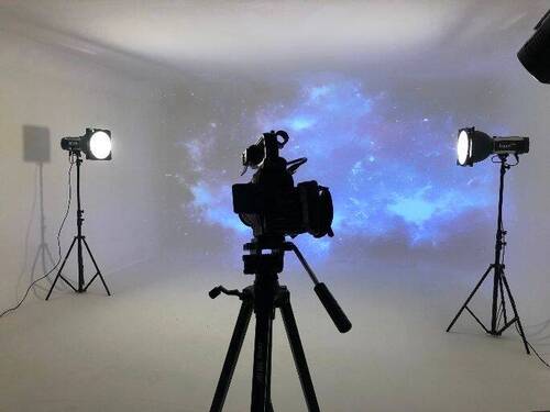 whitecube mit kamera und projektor - Büro in München zur Miete