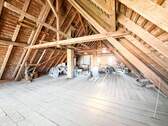 Unausgebautes Dachgeschoss - 