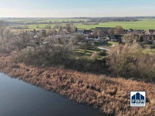 Grundstück am Wasser - Gelegenheit: Verwirklichen Sie Ihren Traum am See