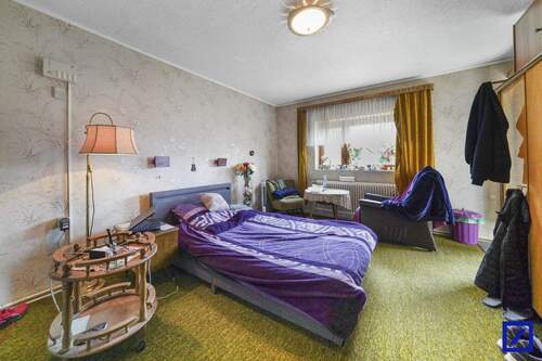 Schlafzimmer - Mehrfamilienhaus, Wohnhaus mit 122,00 m&sup2; in Bremen zum Kaufen