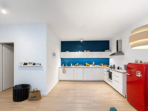 Main Kitchen - 2 Zimmer Etagenwohnung in Berlin