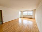 Wohnzimmer - 3 Zimmer Etagenwohnung zum Kaufen in Dietzenbach