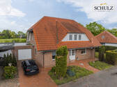 Ansicht - **Modernisiertes Einfamilienhaus mit 6 Zimmern, Fußbodenheizung & Traumgarten**