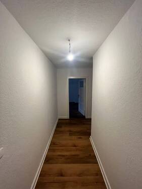 Flur - Etagenwohnung mit 59,40 m² in Kiel zur Miete