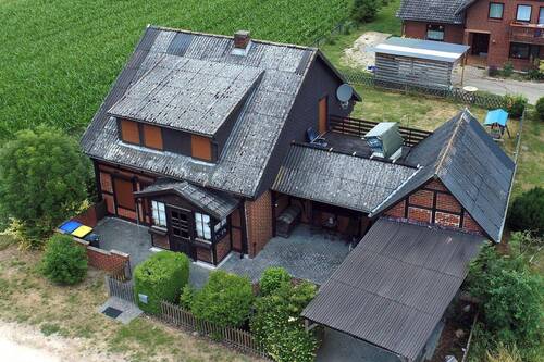 Luftbild von vorn - 4 Zimmer Einfamilienhaus in Schnackenburg