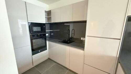 Moderne Einbauküche - 2 Zimmer Etagenwohnung zum Kaufen in Glücksburg