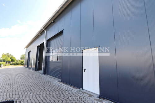 M2423P Außenansicht 3 - Halle in Henstedt-Ulzburg zur Miete
