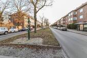 Straße - 4 Zimmer Etagenwohnung zum Kaufen in Berlin