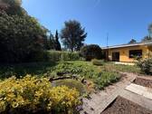 Teich+Gartenansicht - 6 Zimmer Einfamilienhaus zum Kaufen in Bad Vilbel