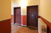 Wohnungseingang - Etagenwohnung mit 58,50 m&sup2; in Dresden zum Kaufen