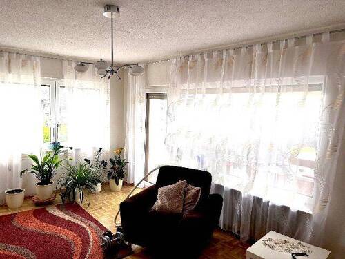 Wohnzimmer_Balkon.jpeg - 