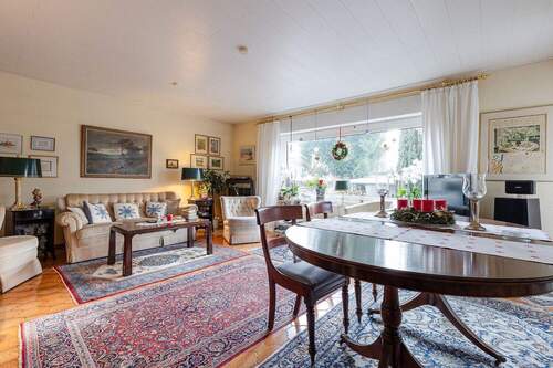 Wohn-/ Essbereich Ansicht I - HP - 1 Zimmer Mehrfamilienhaus, Wohnhaus in Kelsterbach