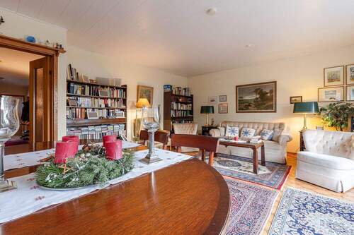 Wohn-/ Essbereich Ansicht II - HP - Mehrfamilienhaus, Wohnhaus mit 318,00 m&sup2; in Kelsterbach zum Kaufen