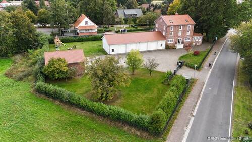 Außen 1 - 9 Zimmer Einfamilienhaus zur Miete in Dötlingen