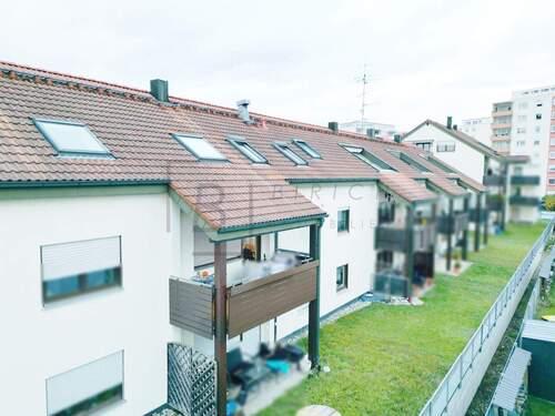 Drohnenaufnahme - Kompakter Wohnkomfort trifft zentrale Lage - 1-Zimmer-Wohnung mit Balkon & Tiefgarage in Senden