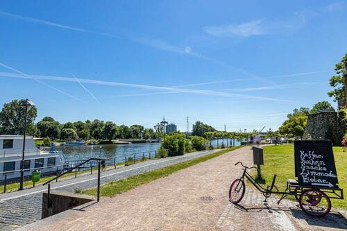 Mainufer Ansicht I - 