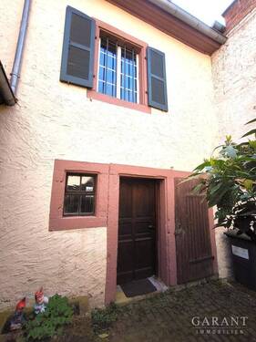 Nebenhaus - Mehrfamilienhaus, Wohnhaus mit 280,00 m&sup2; in Bad Bergzabern zum Kaufen