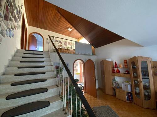 OG-Wohnung Treppe in Galerie - 