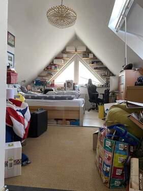 Dachgeschoss ausgebaut - 18,15 - 