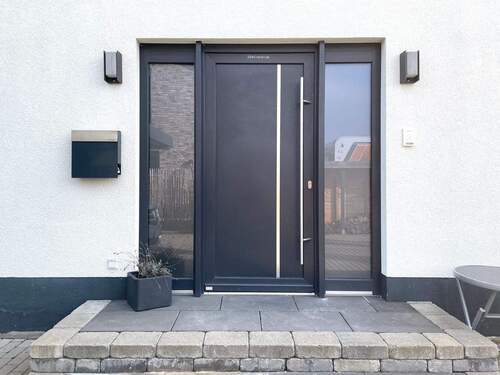 Eingangsbereich - 6 Zimmer Einfamilienhaus zum Kaufen in Hirschaid