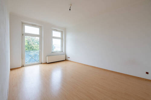 Zimmer 2 - 