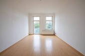 Zimmer 2 - 