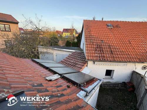 Innenhof udn Nebengebäude - 