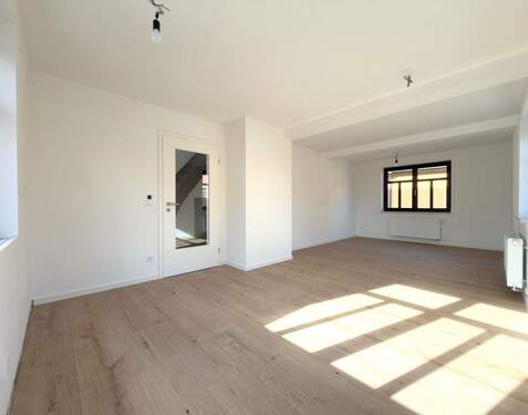 Wohn-Essbereich - 4 Zimmer Etagenwohnung zur Miete in Bad Berka