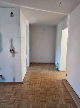 Blick Diele Küche - Etagenwohnung mit 80,00 m² in Bad Doberan zum Kaufen