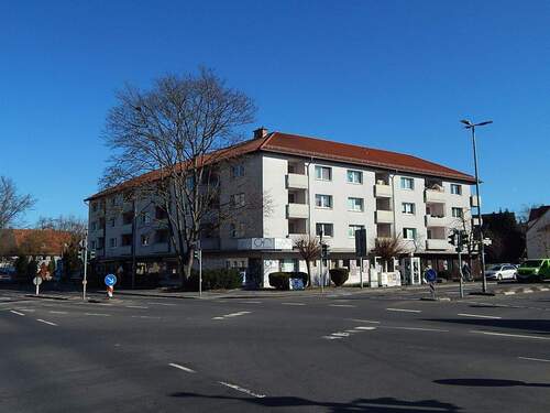 DSCN9721.JPG - 2- Zimmerwohnung ca. 65 m² mit Balkon und Stellplatz in Göttingen Weende!