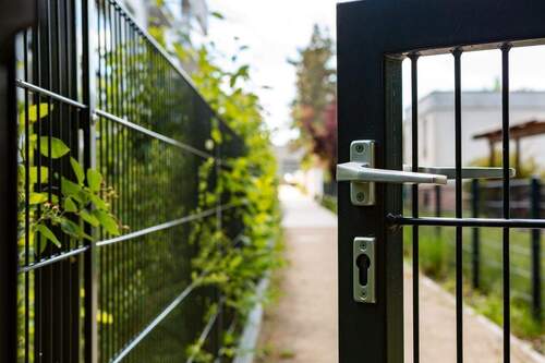 Wo andere wohnen wollen, investieren Sie klug - 3 Zimmer Terrassenwohnung zum Kaufen in Nürnberg