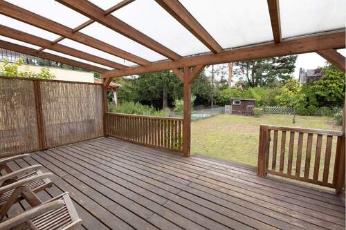 Terrasse - Gemütliche Doppelhaushälfte mit Ausbaupotenzial *ANGEBOT*