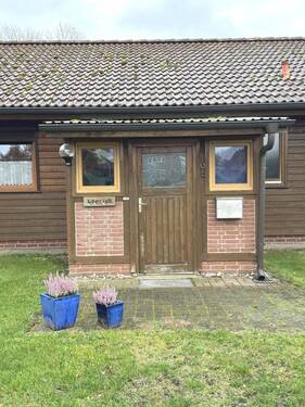 Anbau mit Fachwerk - 5 Zimmer Bungalow zum Kaufen in Oetzen